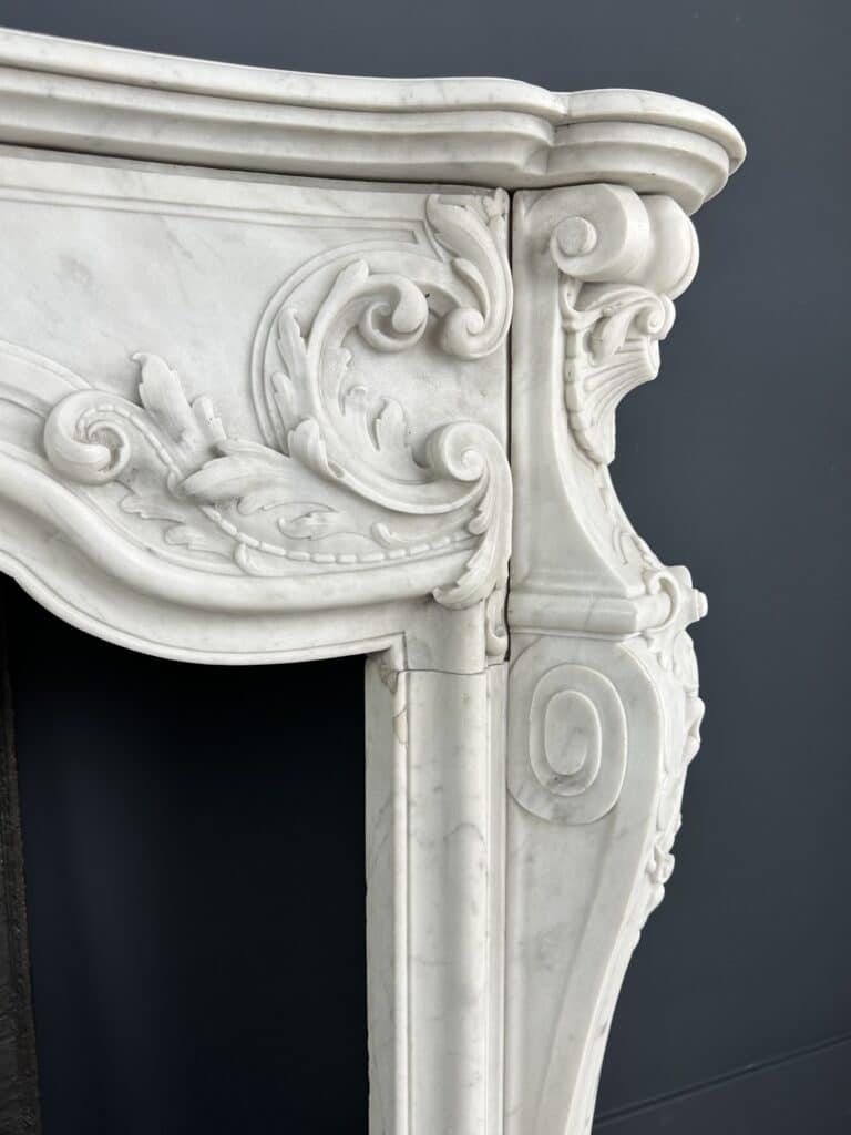 Exclusieve Antieke Louis XV Carrara Wit Marmeren Schouw