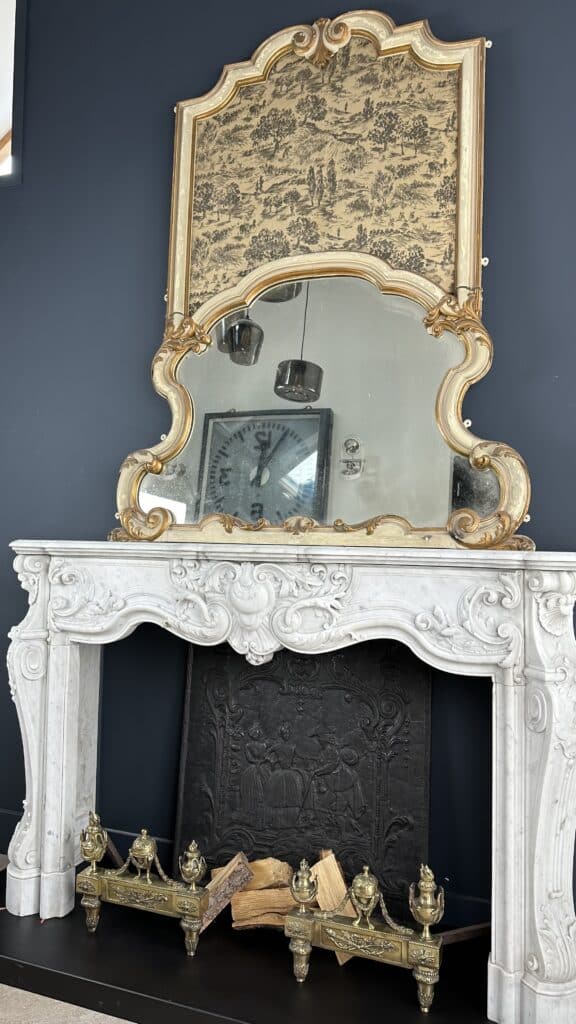 Exclusieve Antieke Louis XV Carrara Wit Marmeren Schouw
