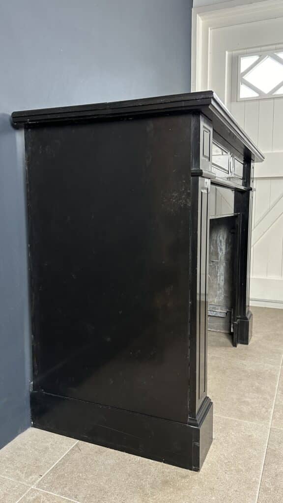 Black Antique Circular Fireplace Perfect Size