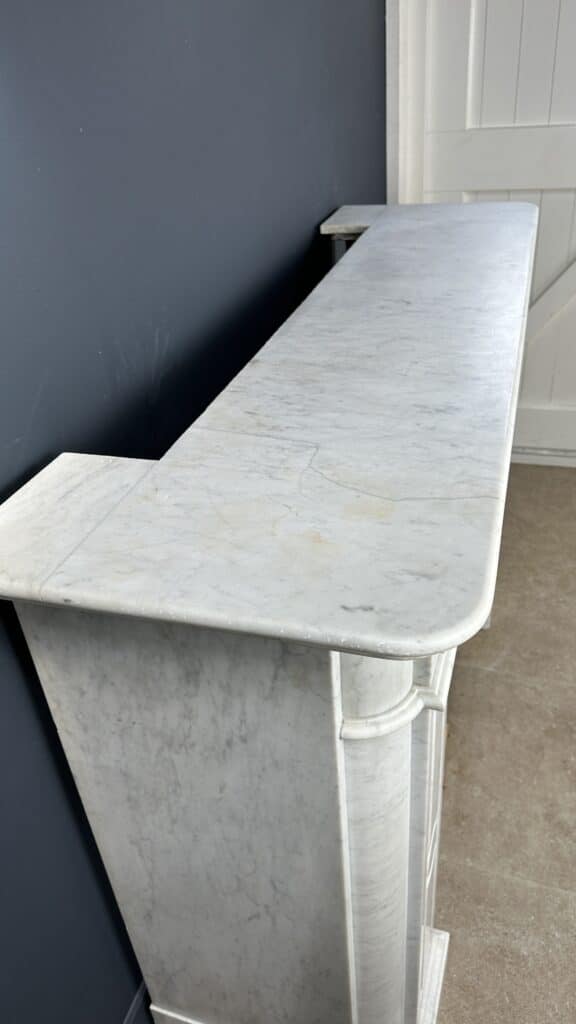 Distinctive Antique Circular Fireplace with Round Consoles in White Carrara Marble