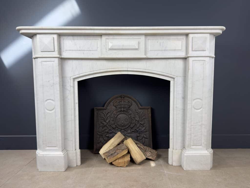 Distinctive Antique Circular Fireplace with Round Consoles in White Carrara Marble