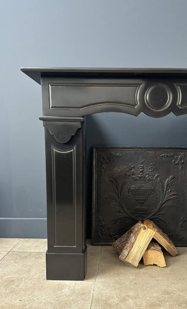 Black Marble Antique Circular Fireplace with Round Front
