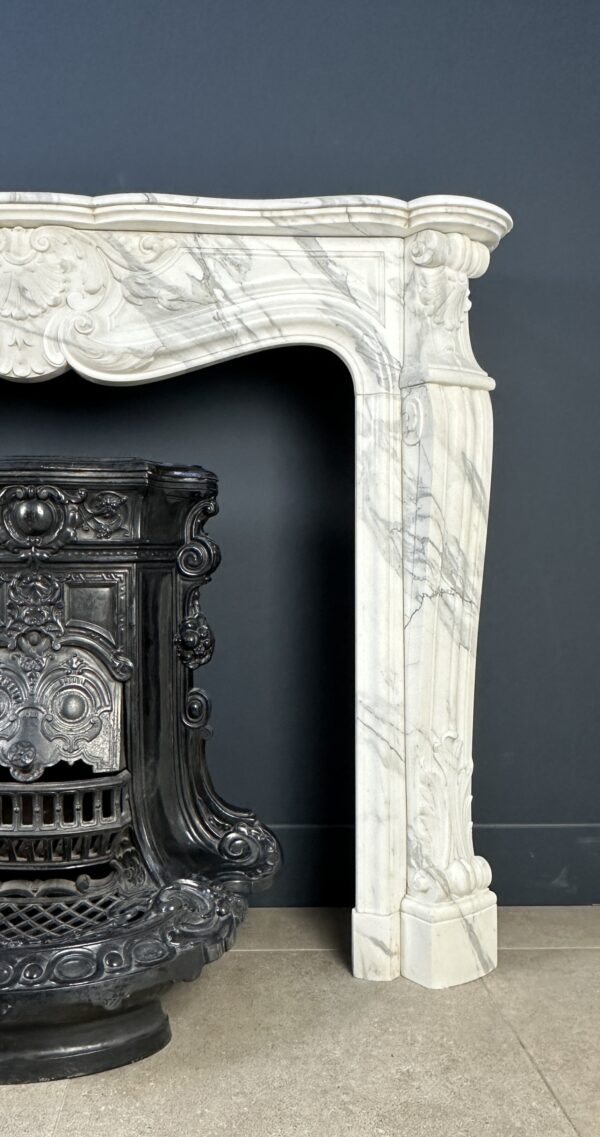 Schelp schouw arabescato mantel