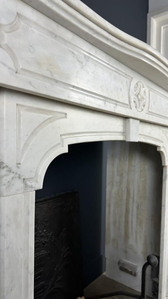 High White Antique Circular Fireplace 45 Degree White