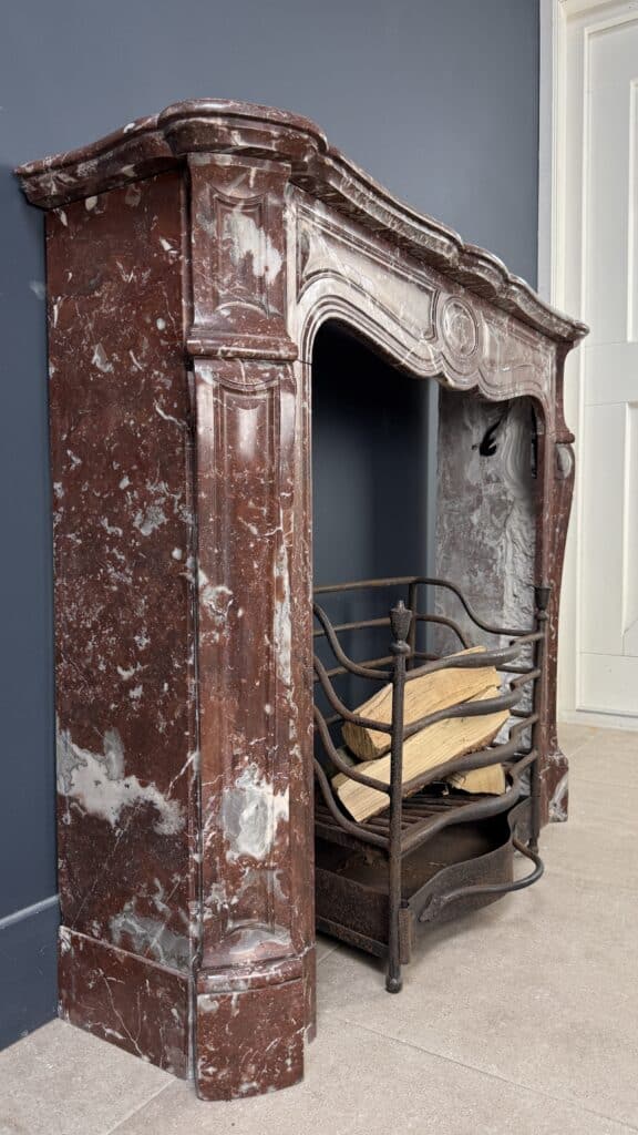 Franse Antieke Frontschouw Rood Marmer — detail 1