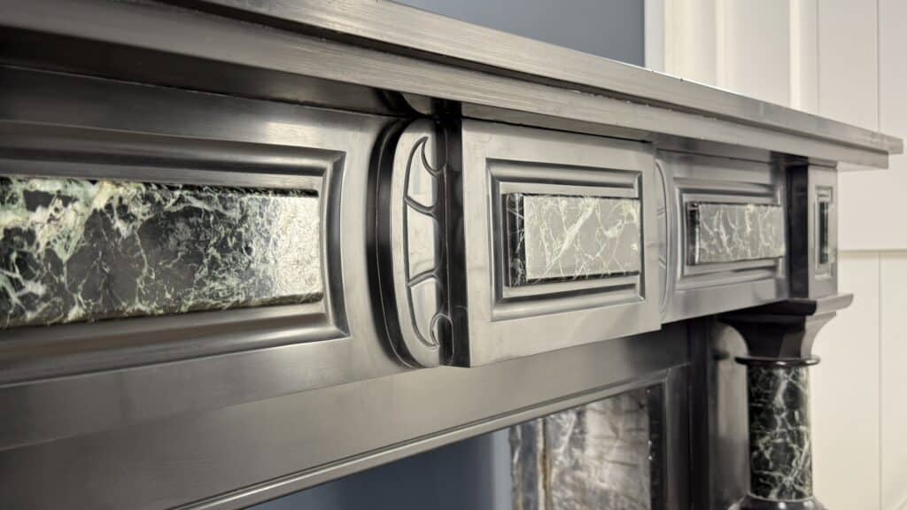 Grote Antiek Baluster Oploop Schouw Zwart & Groen Marmer