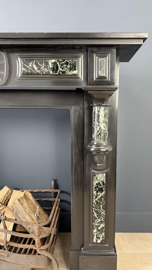 Grote Antiek Baluster Oploop Schouw Zwart & Groen Marmer