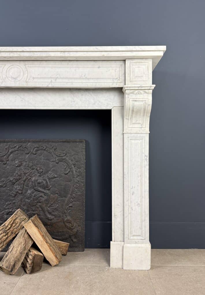 Antieke Schouw Wit Front Carrara Marmer