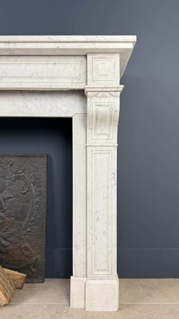 Antieke Schouw Wit Front Carrara Marmer