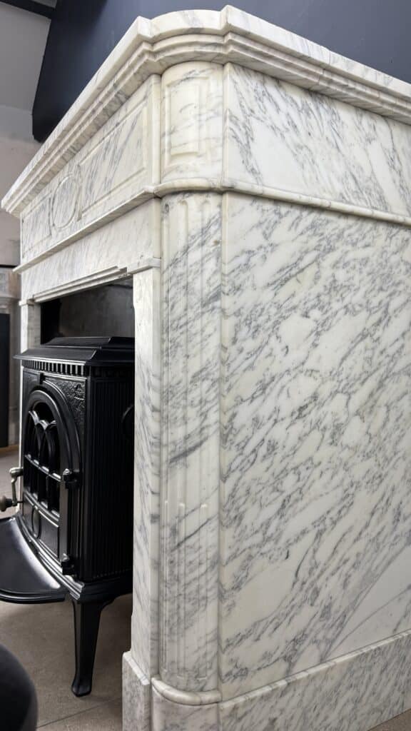 Antieke Art Deco Witte Marmeren Omloopschouw