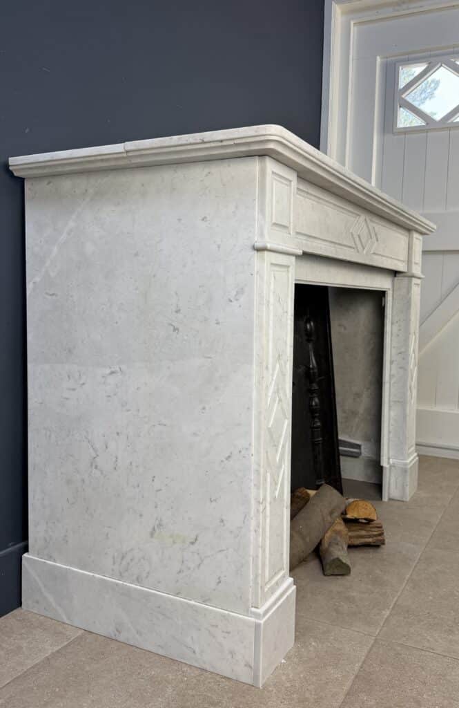 Antieke Carrara Marmeren Art Deco Omloop Schouw