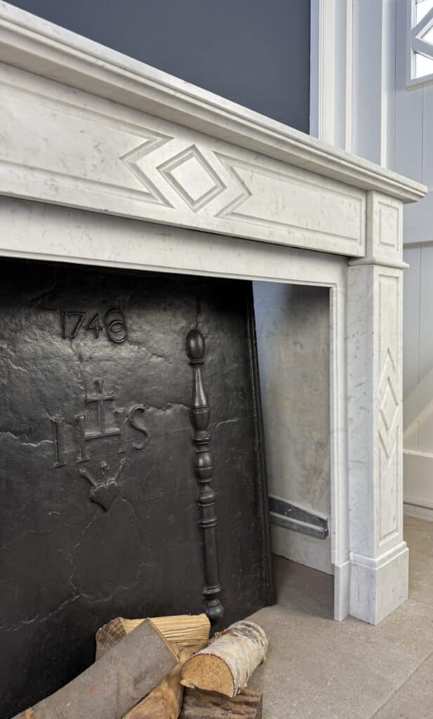 Antieke Carrara Marmeren Art Deco Omloop Schouw