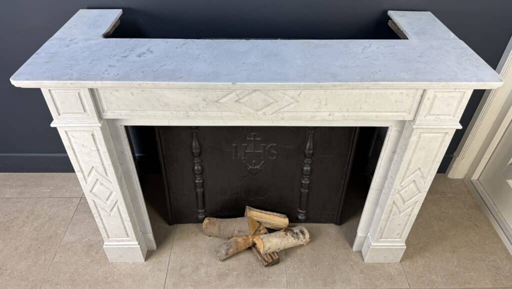 Antieke Carrara Marmeren Art Deco Omloop Schouw