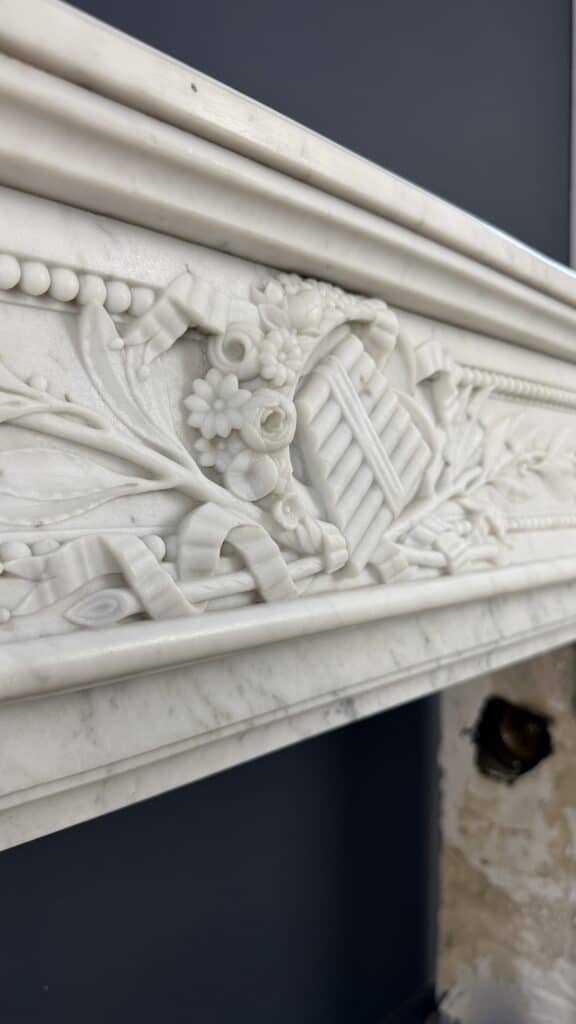 Luxurious French Louis XVI Front Fireplace in Carrara Marble with Rich Ornament