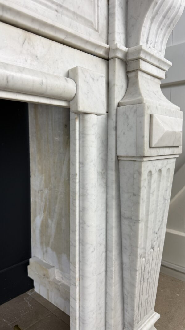 antieke xxl schouw Carrara marmer