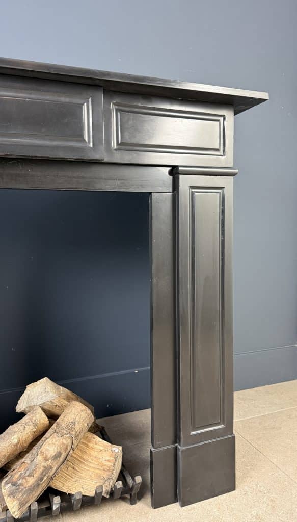 Antique Circular Fireplace in Noir de Mazy Black Marble