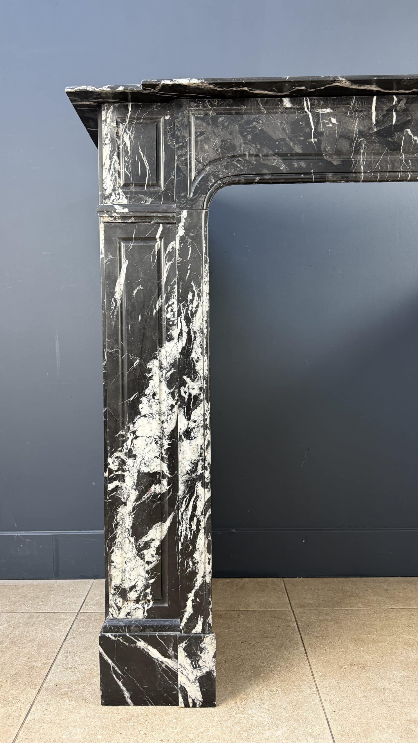 antieke schouw Nero Marquina