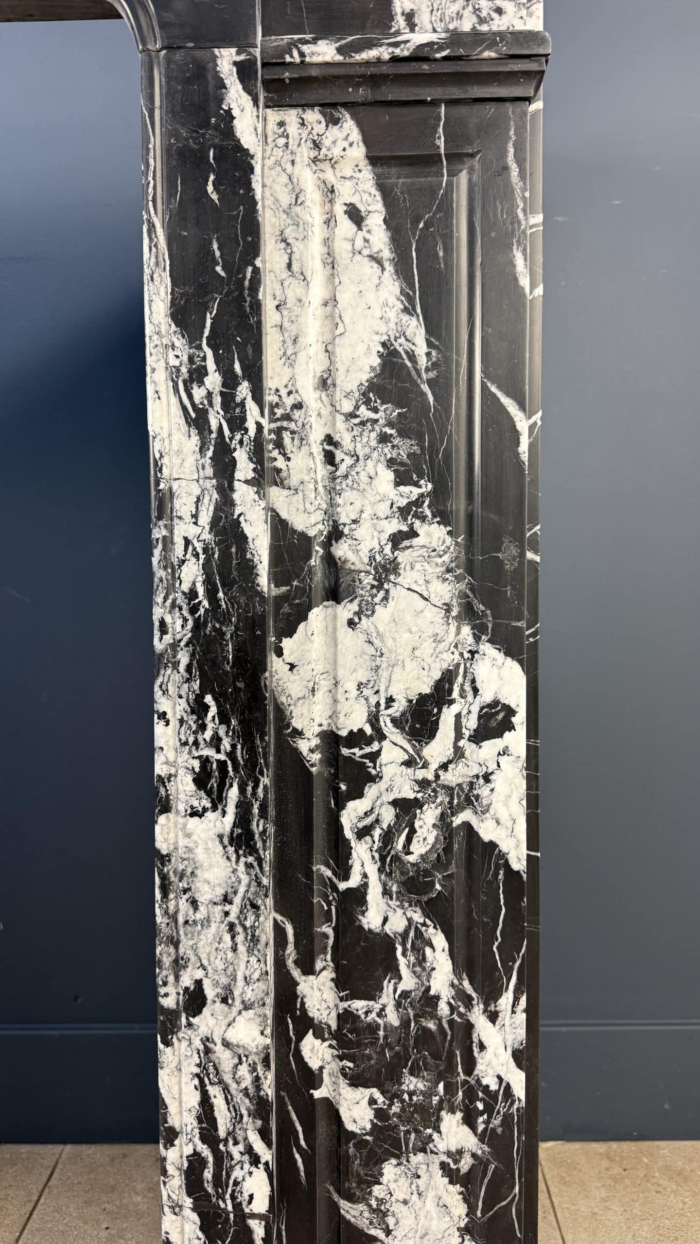 antieke schouw Nero Marquina