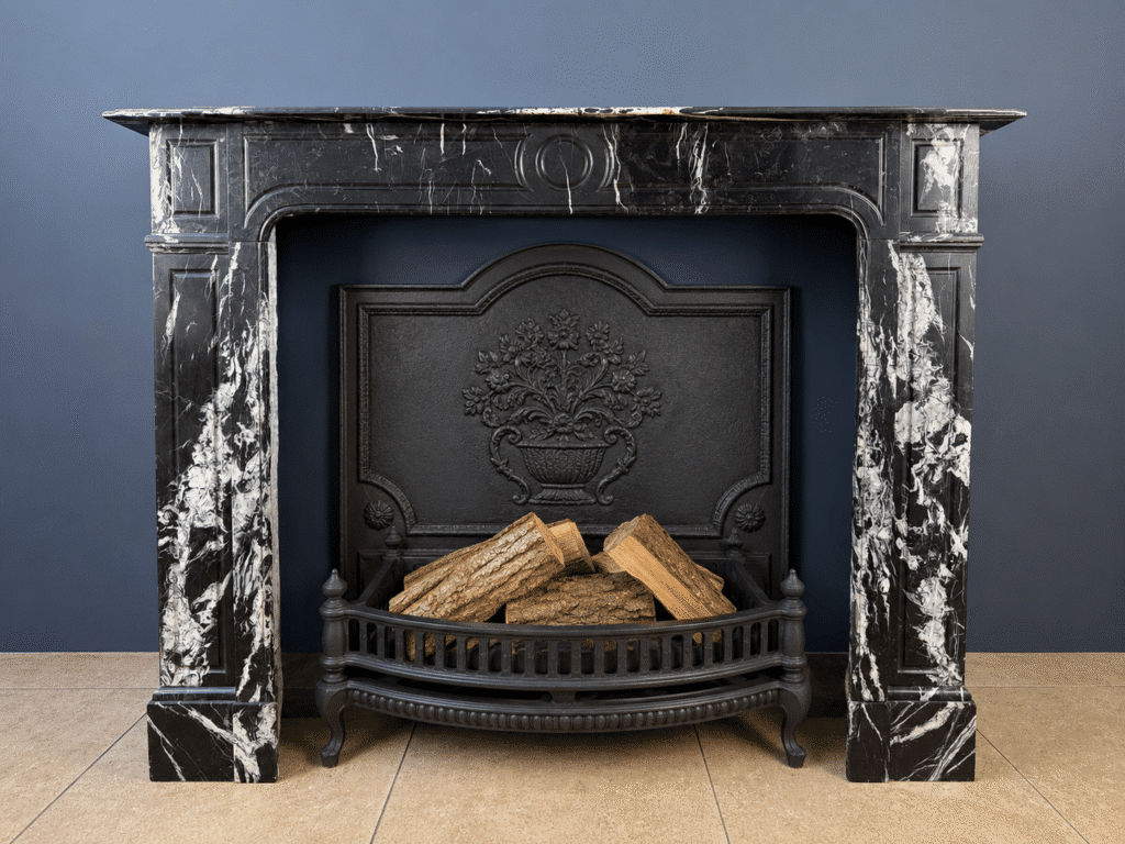 Strakke Antieke Omloop schouw Nero Marquina Marmer