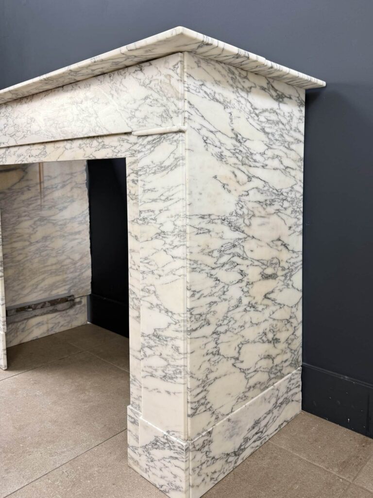 Antique Circular Fireplace in White Veined Marble with Steel Insert